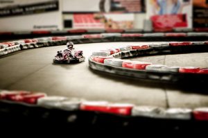 Gokart Port Łódź, Makro. Rozrywka dla młodych i nie tylko
